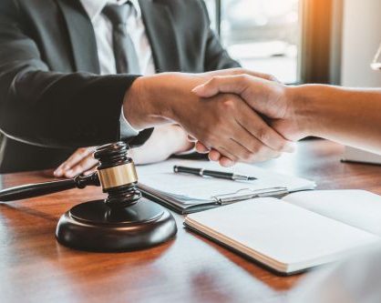 فرزانه تاجیک وکیل پایه یک دادگستری
