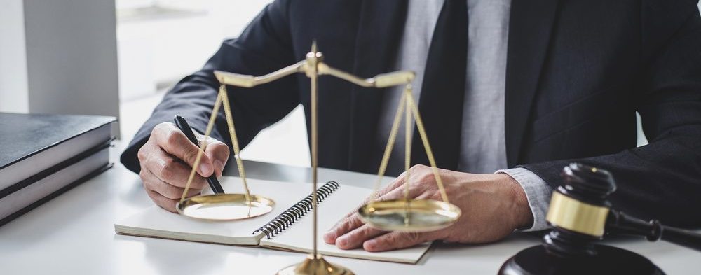 فاطمه رهبر وکیل پایه یک دادگستری فاطمه رهبر وکیل پایه یک دادگستری
