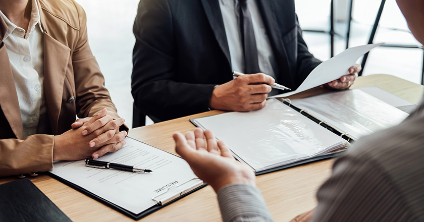 خانم دکتر محبوبه طالبی وکیل