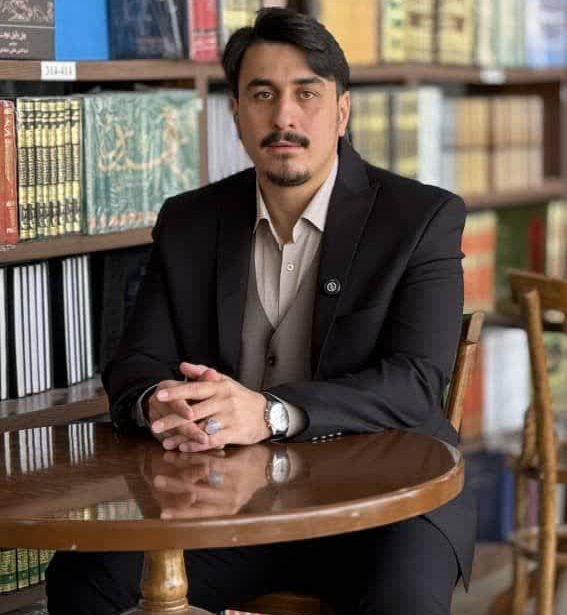 هادی محمدپور وکیل پایه یک دادگستری
